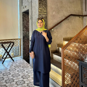 Blue line textured cordset